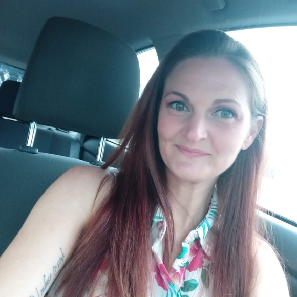 Meet your Posher, Ashley - Picture 3 of 8